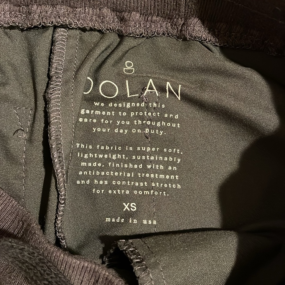 ✨Dolan Original Scrub set - Picture 2 of 8